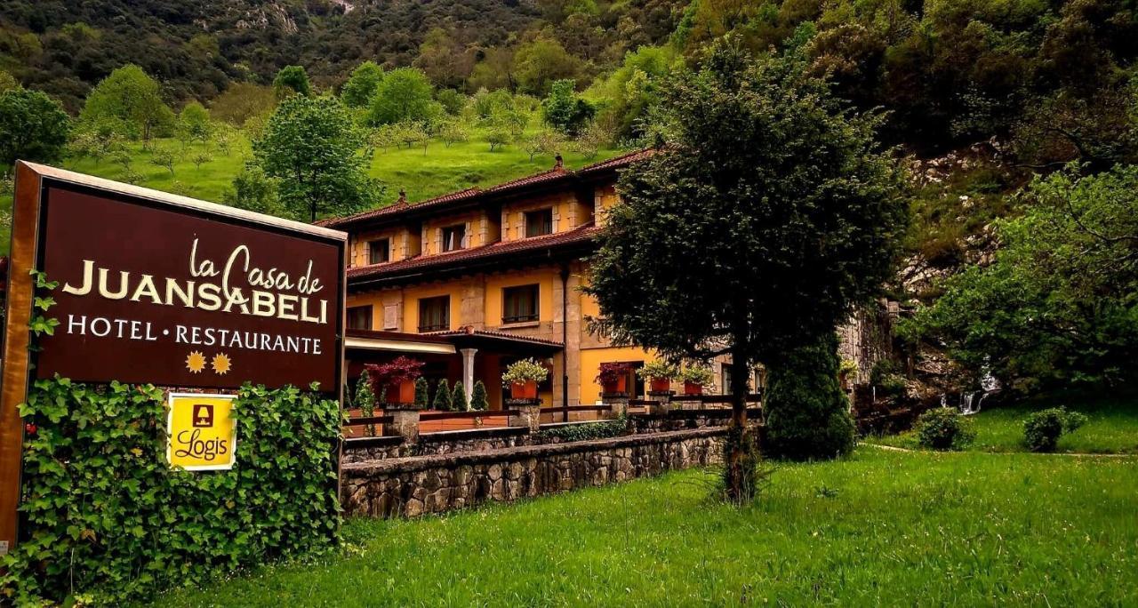 Logis Hotel Restaurante La Casa De Juansabeli Arenas De Cabrales Exteriér fotografie