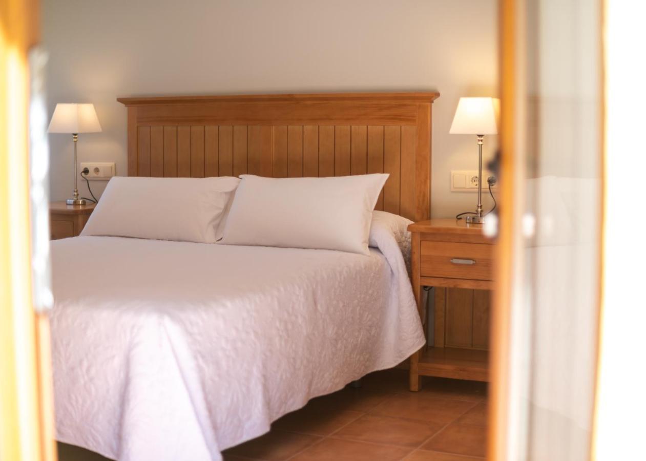 Logis Hotel Restaurante La Casa De Juansabeli Arenas De Cabrales Exteriér fotografie